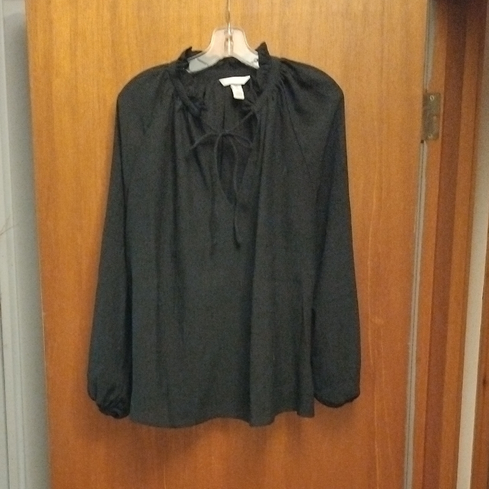 H&M Black Blouse Size Medium
